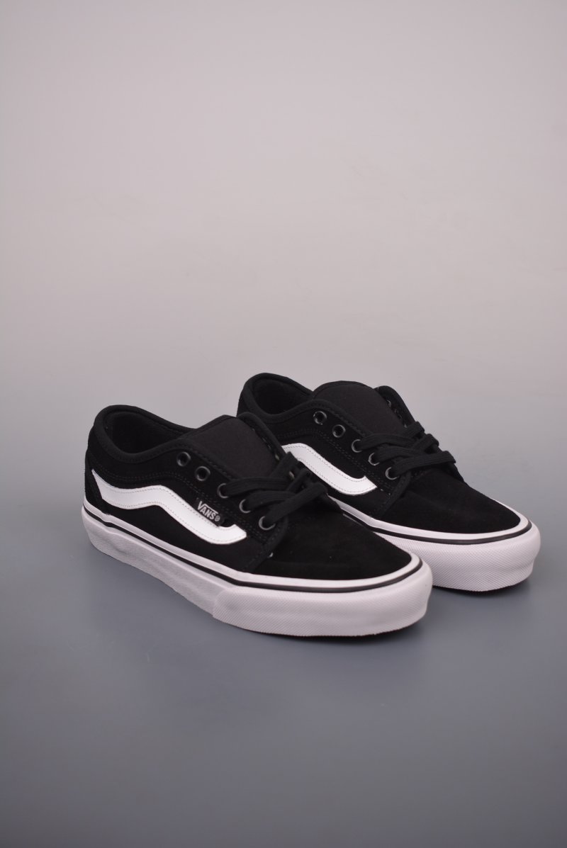 Vans Chukka 'Black / White'