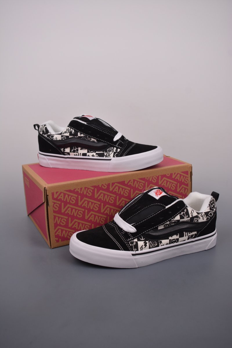 Vans Classics Knu Skool 'Black / White' view