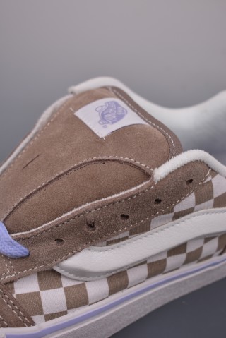 Vans Classics Knu Skool 'Cream / Brown / Purple' view 7