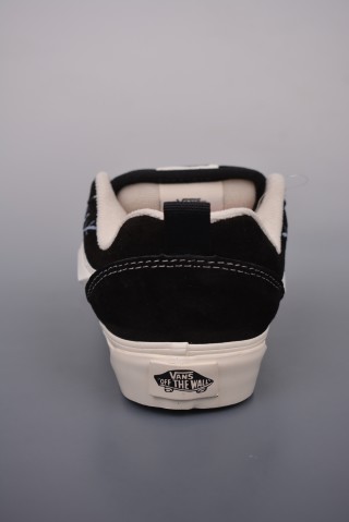 Vans Classics Knu Skool view 13