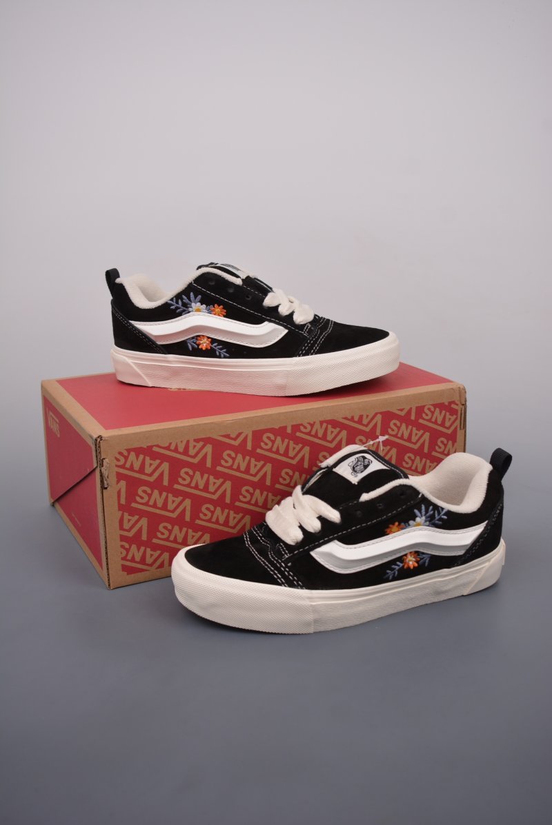 Vans Classics Knu Skool view