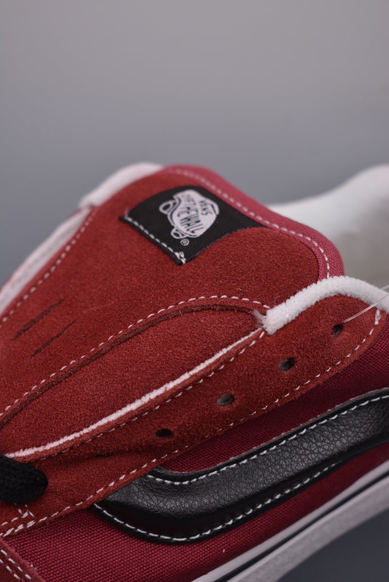 Vans Classics Knu Skool 'Burgundy' view