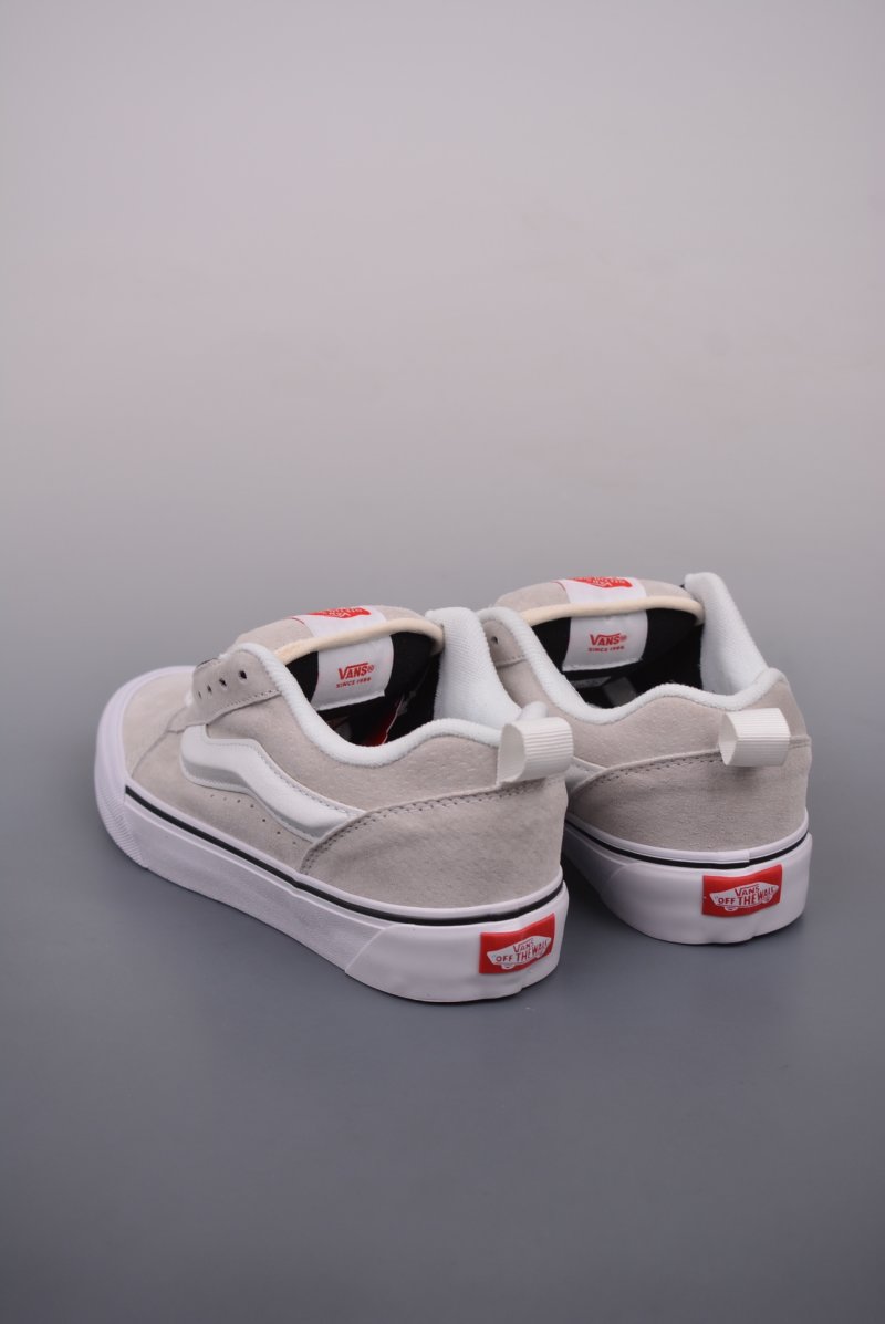 Vans Classics Knu Skool 'Cream / Black' view