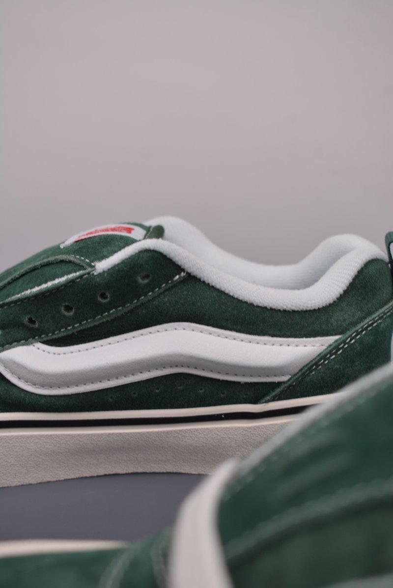 Vans Classics Knu Skool 'Green' view
