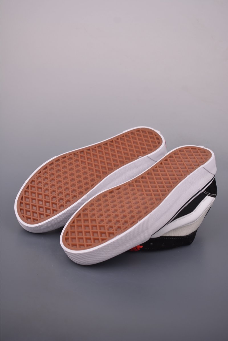 Vans Classics Knu Skool view