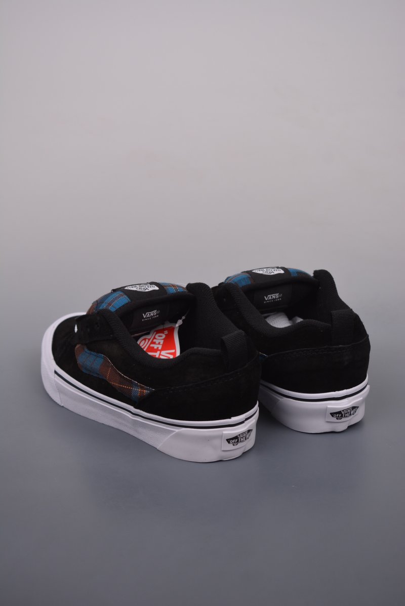 Vans Classics Knu Skool view