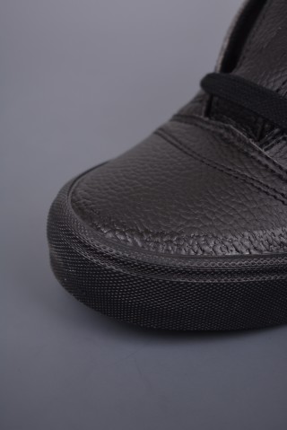 Vans Classics Knu Skool 'Black' view 15