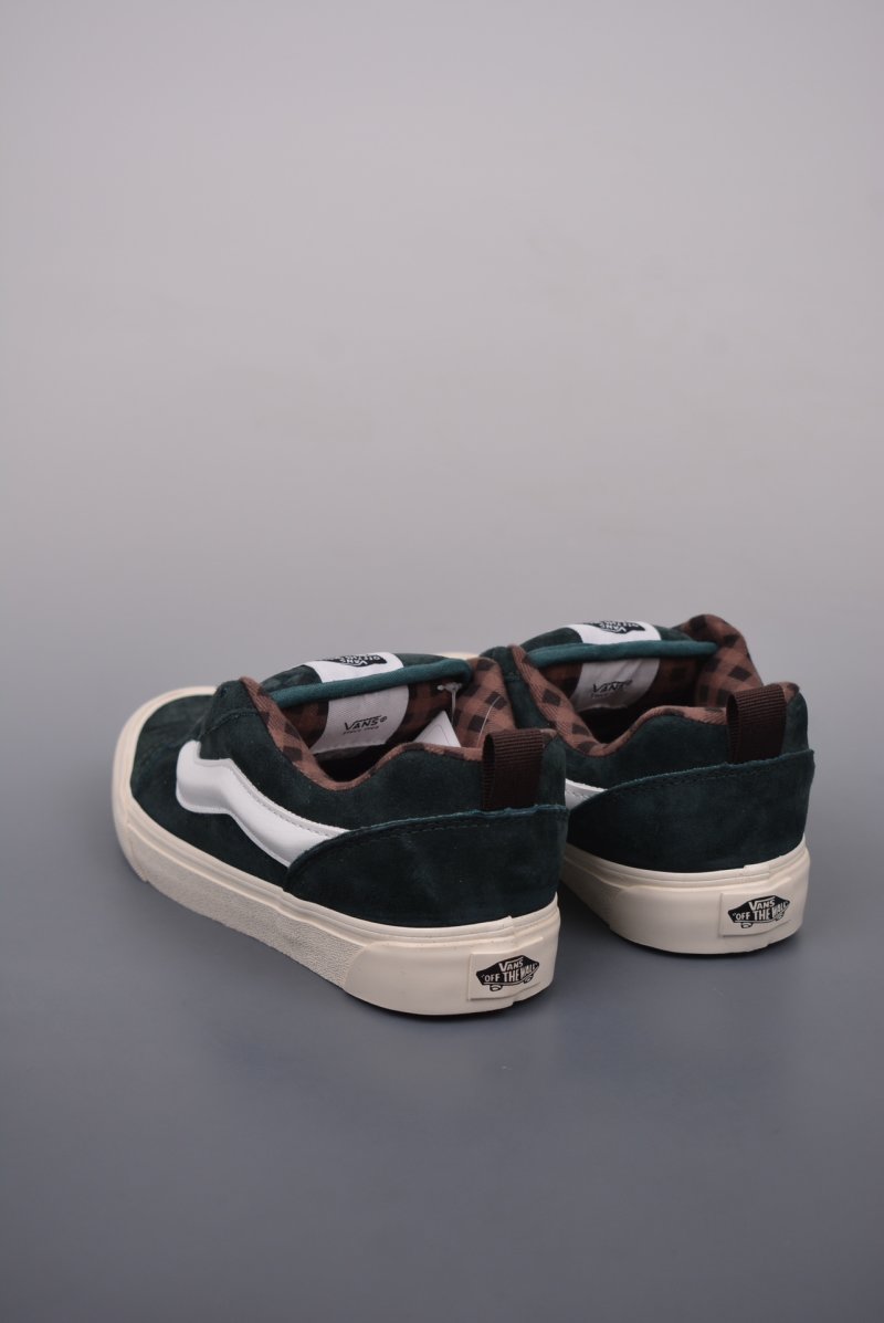 Vans Classics Knu Skool 'Dark Green' view