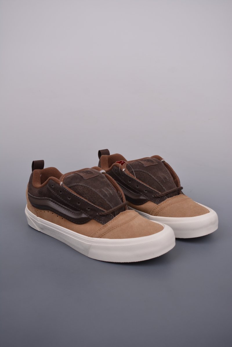 Vans Classics Knu Skool Imran Potato view