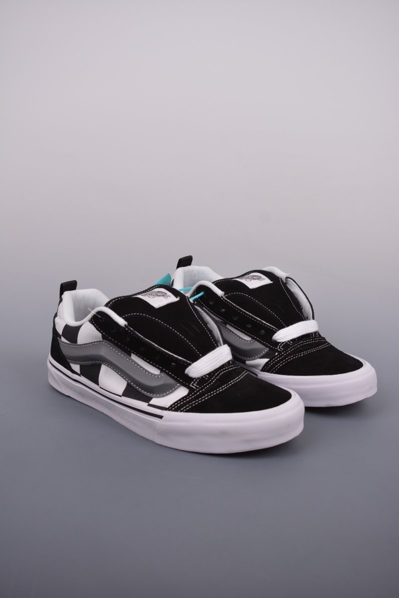 Vans Classics Knu Skool Imran Potato view