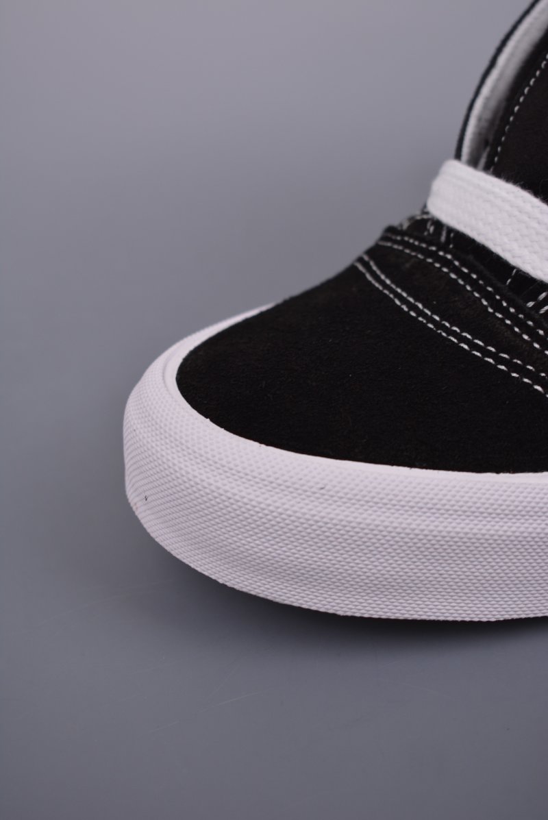 Vans Classics Knu Skool Imran Potato view