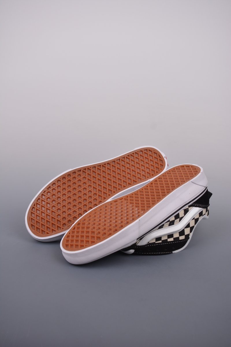 Vans Classics Knu Skool Imran Potato view