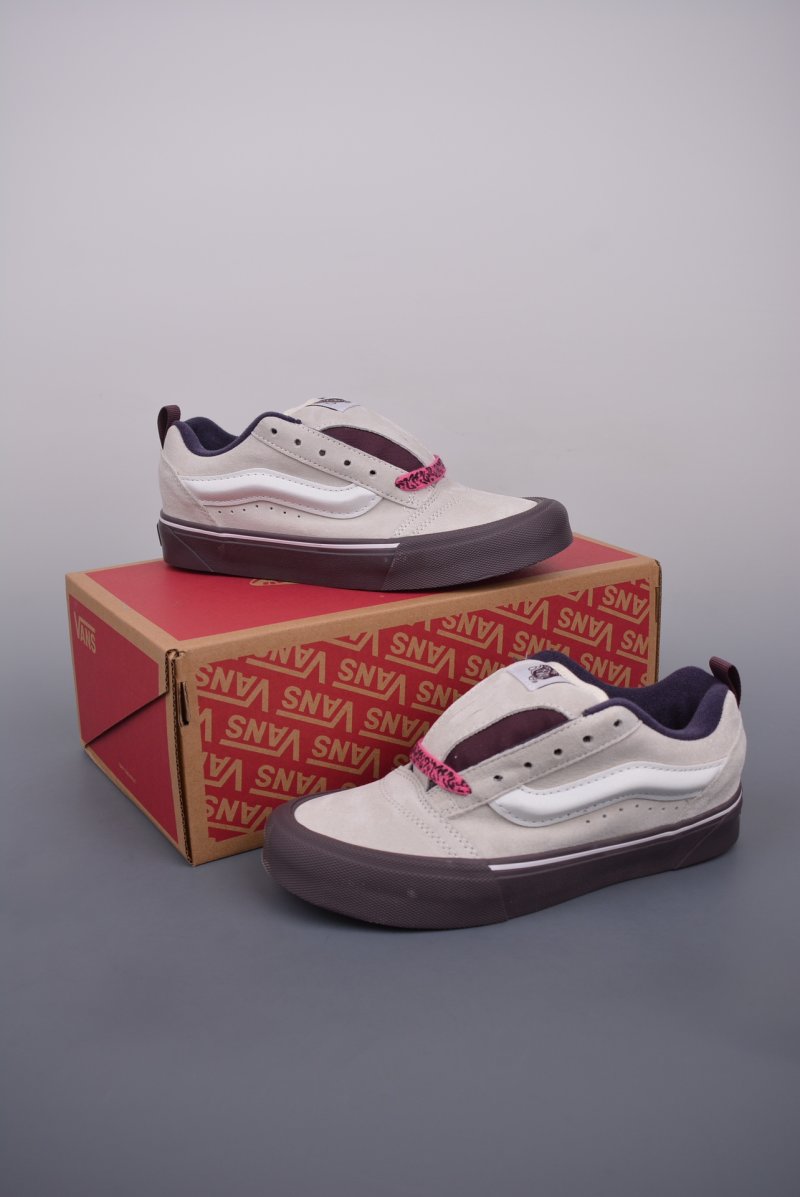Vans Classics Knu Skool Imran Potato 'Grey / White / Pink' view