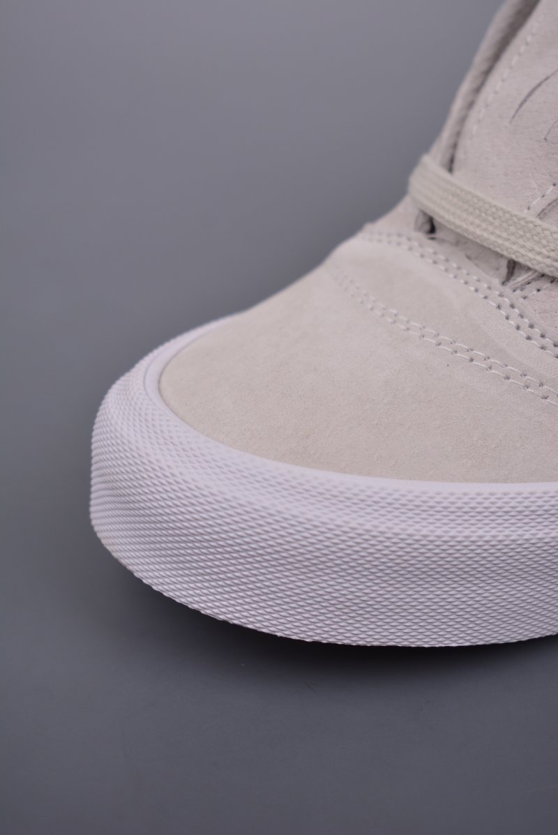Vans Classics Knu Skool Imran Potato 'Cream / Silver' view