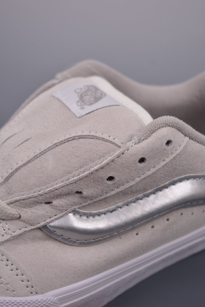 Vans Classics Knu Skool Imran Potato 'Cream / Silver' view