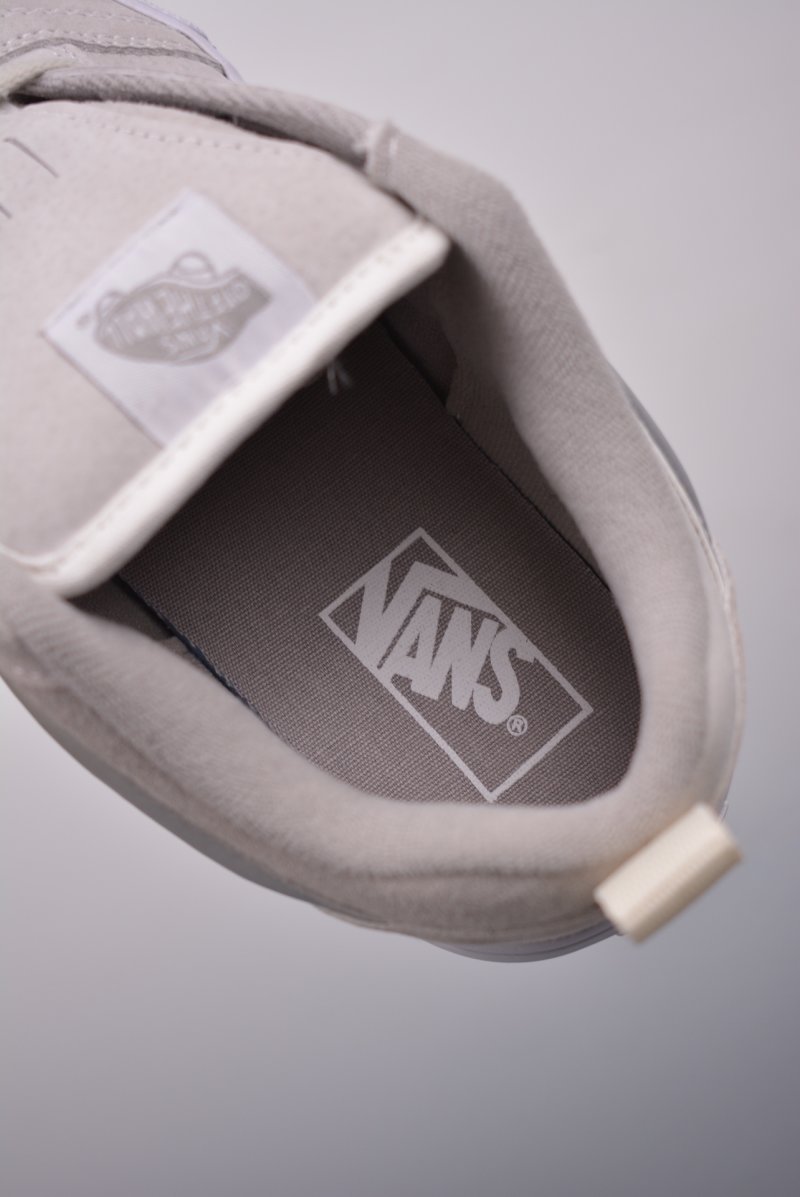 Vans Classics Knu Skool Imran Potato 'Cream / Silver' view