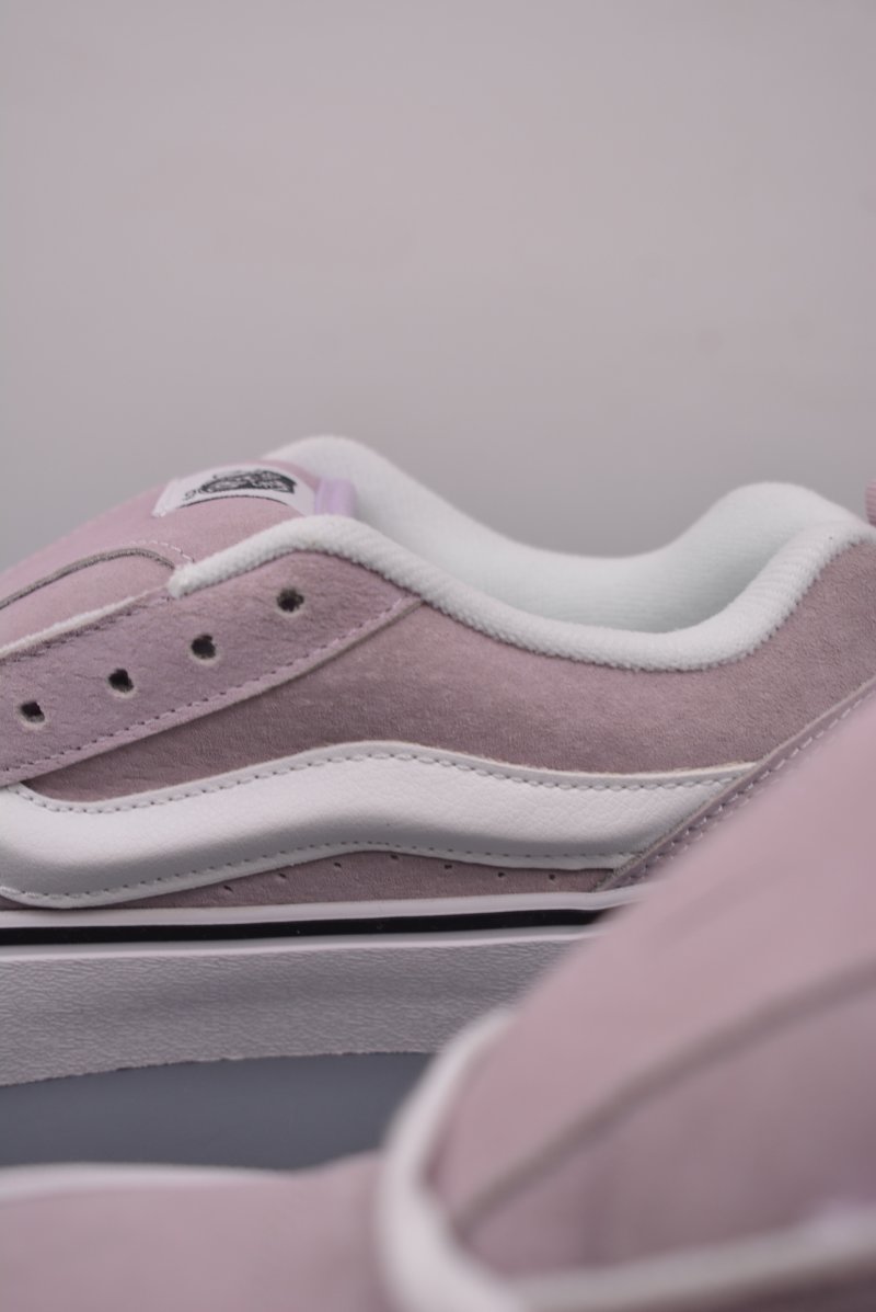 Vans Classics Knu Skool 'Pink' view