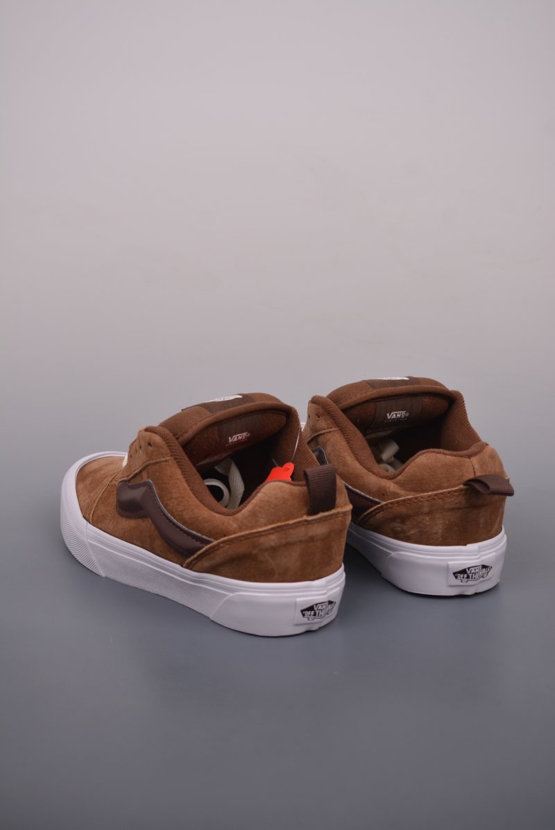 Vans Classics Knu Skool view