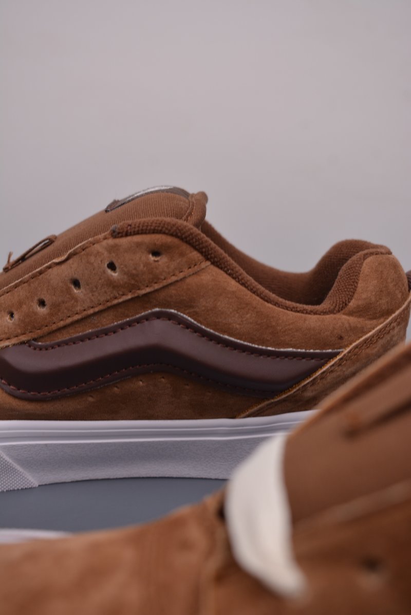 Vans Classics Knu Skool view