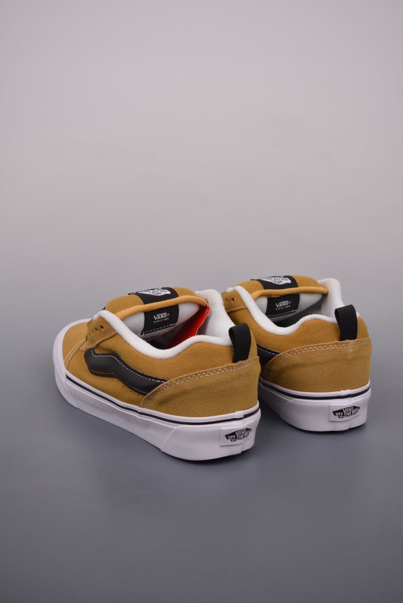 Vans Classics Knu Skool 'Black / Yellow' view