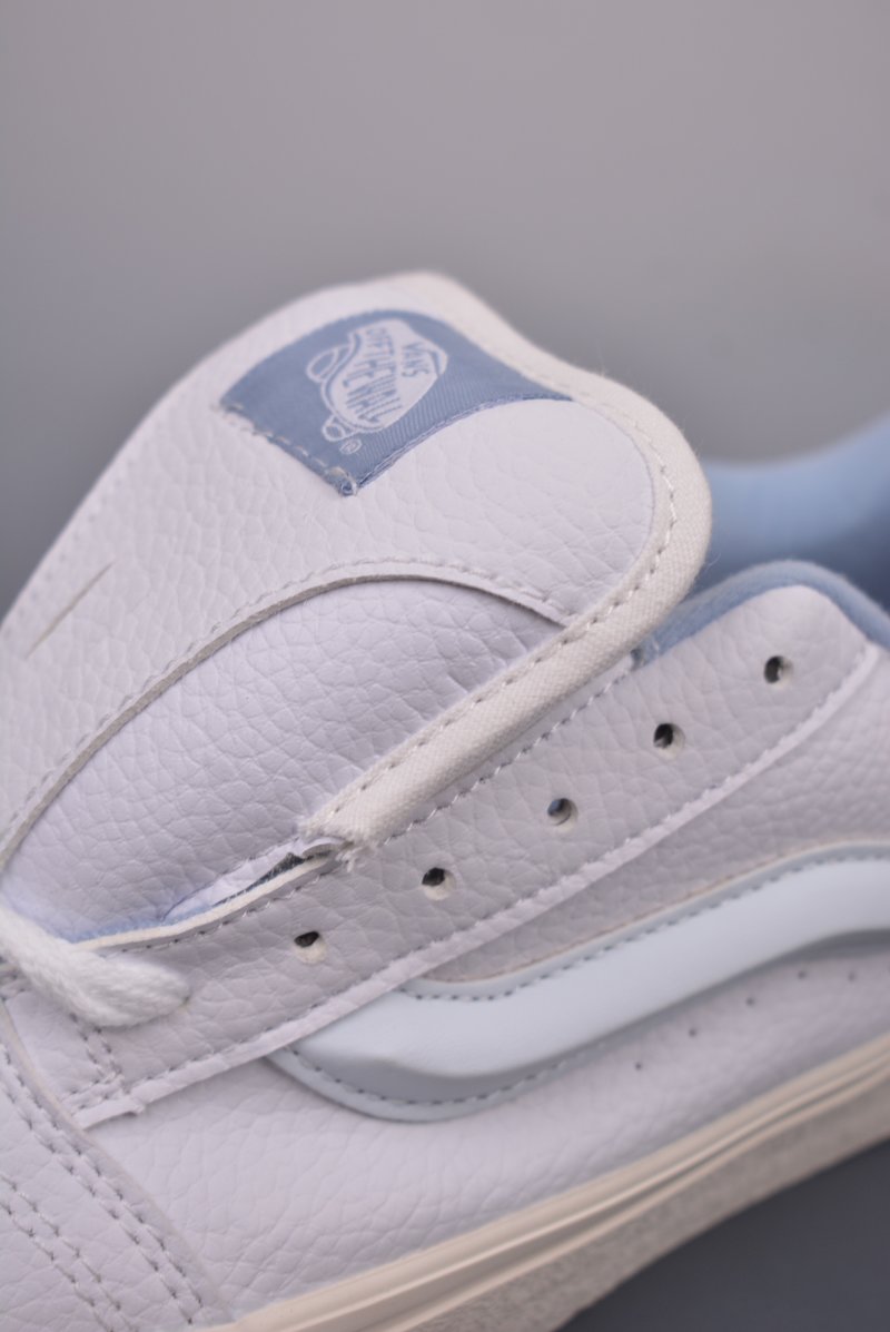 Vans Classics Knu Skool 'White / Blue' view