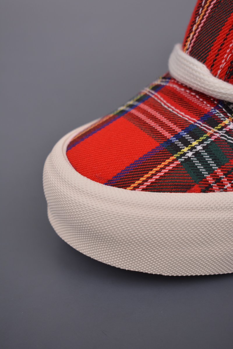 Vans Classics Knu Skool 'Red Plaid' view