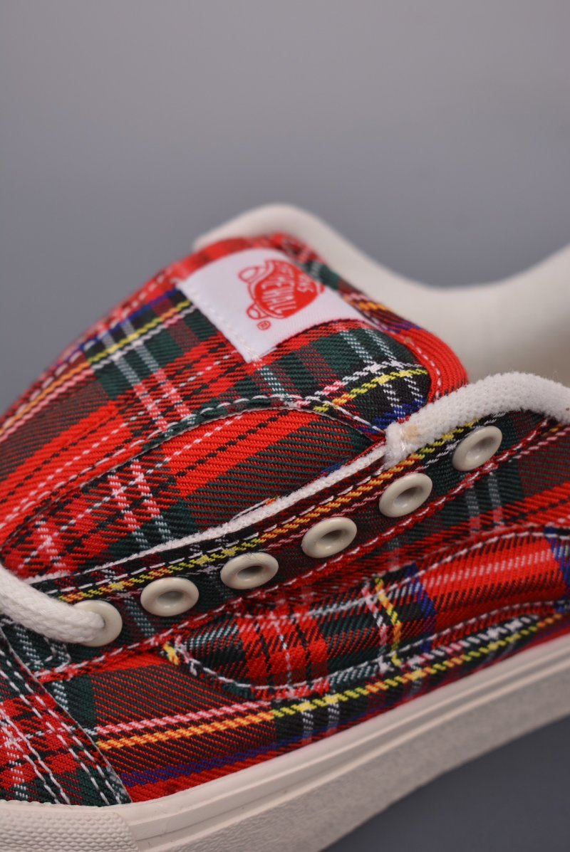 Vans Classics Knu Skool 'Red Plaid' view