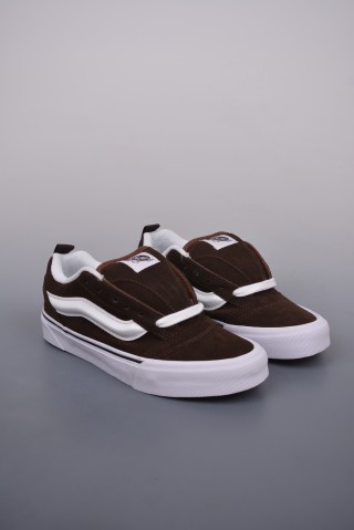 Vans Classics Knu Skool 'Brown' view 1