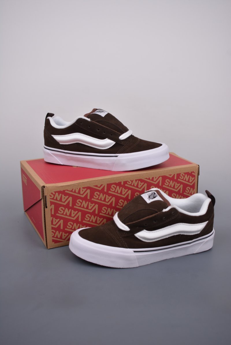 Vans Classics Knu Skool 'Brown' view