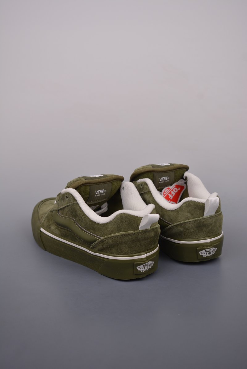 Vans Classics Knu Skool 'Green' view