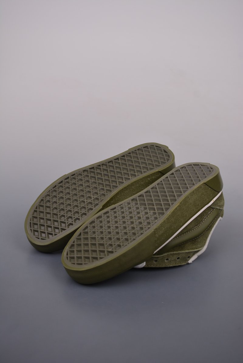 Vans Classics Knu Skool 'Green' view