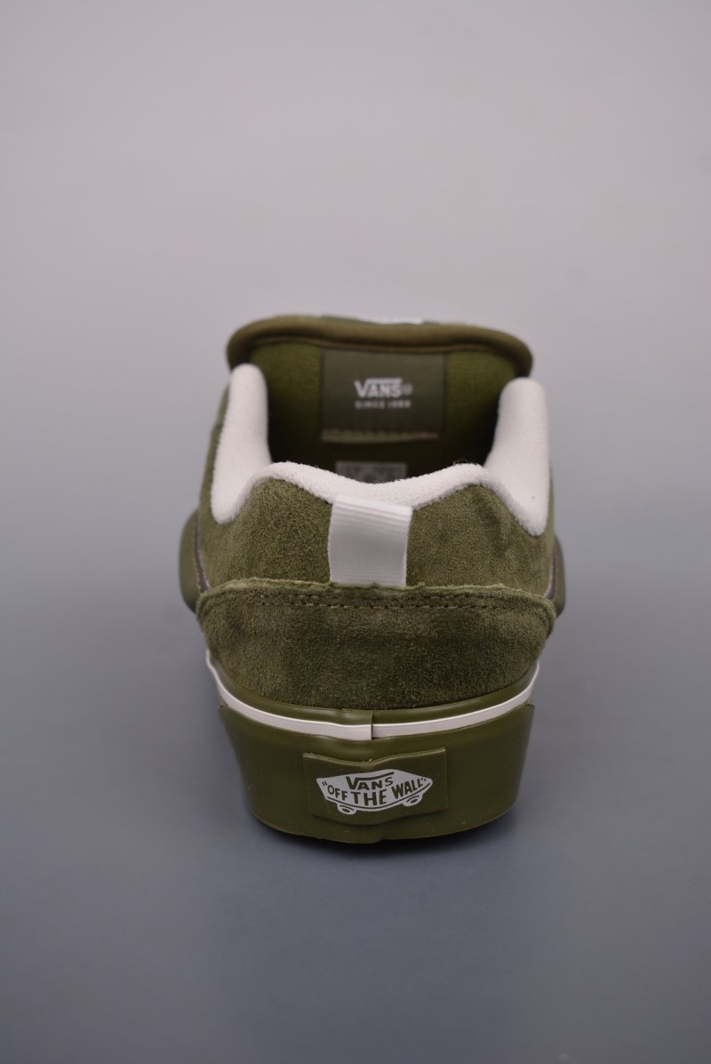 Vans Classics Knu Skool 'Green' view