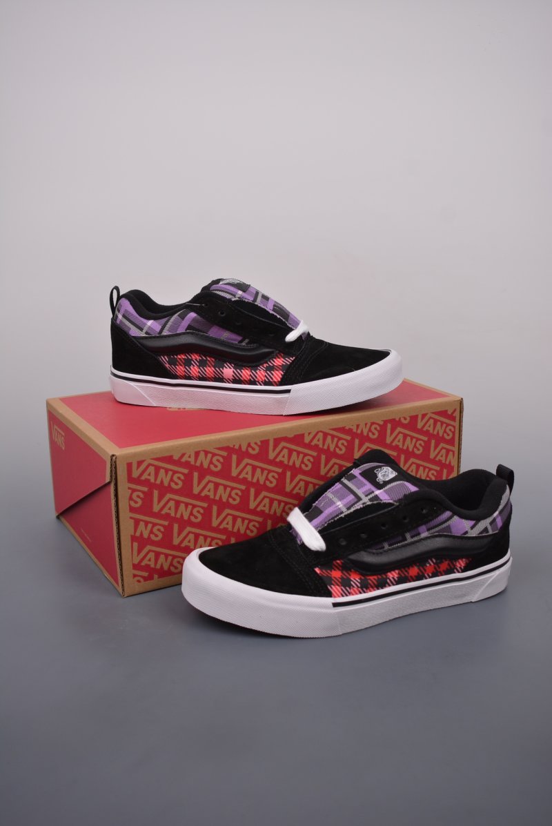 Vans Classics Knu Skool view