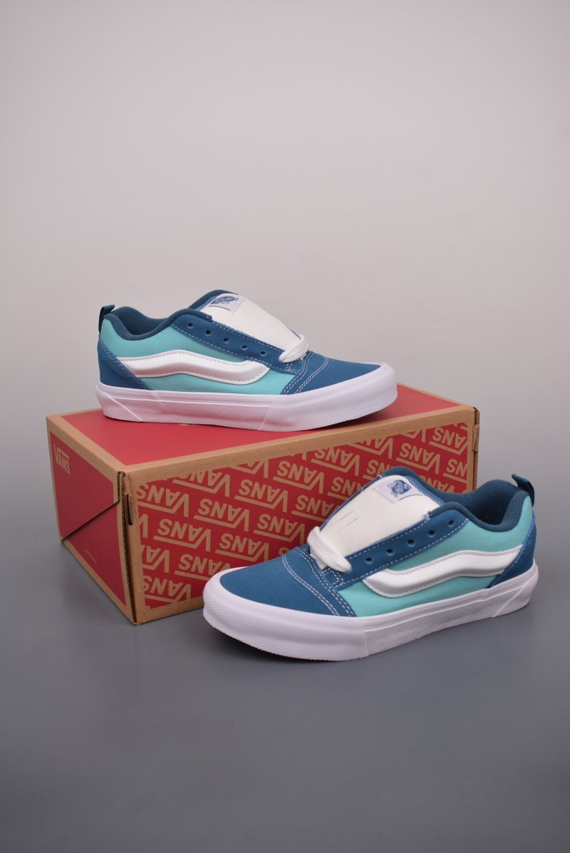 Vans Classics Knu Skool 'Grey / Blue' view
