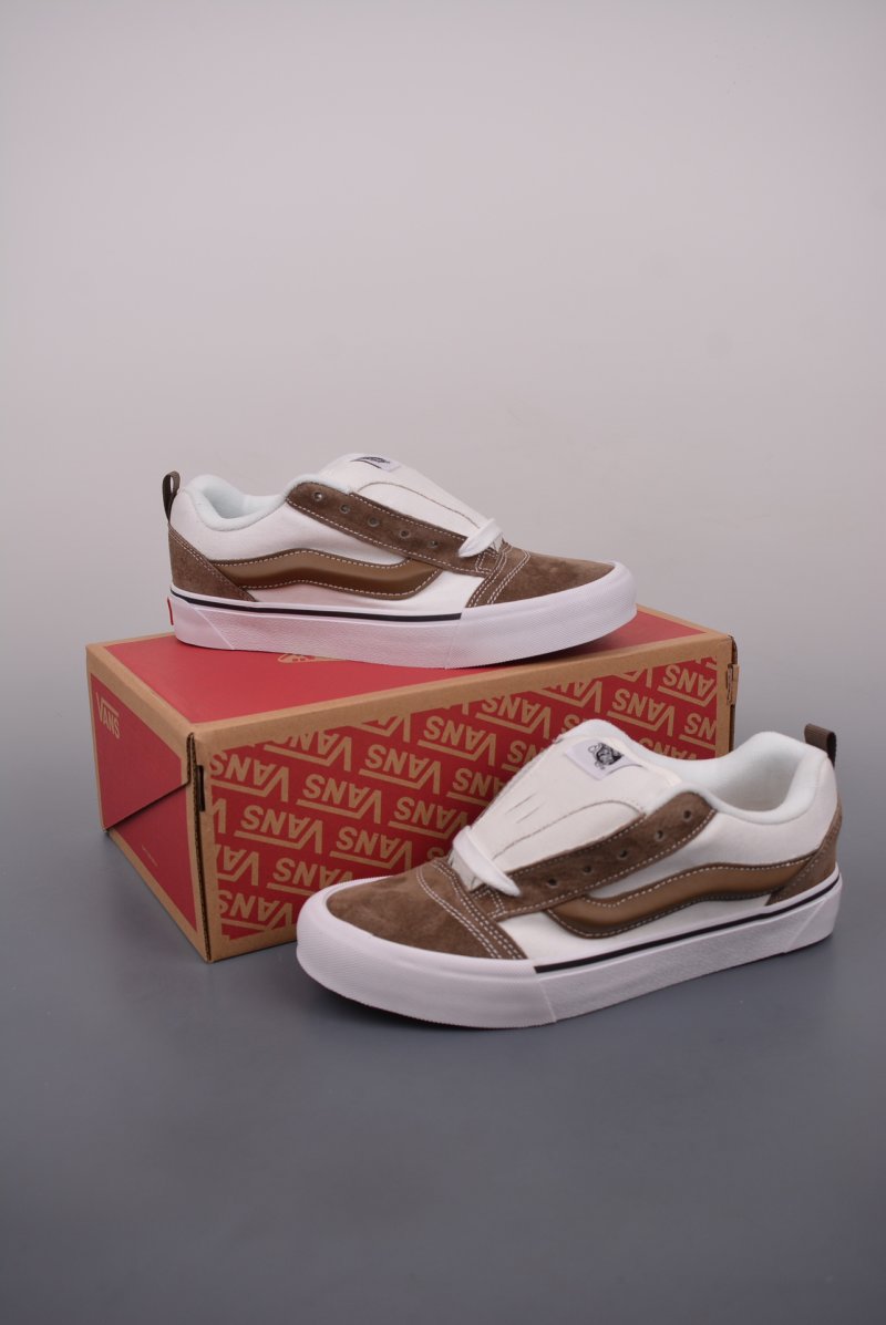 Vans Classics Knu Skool 'White / Brown' view