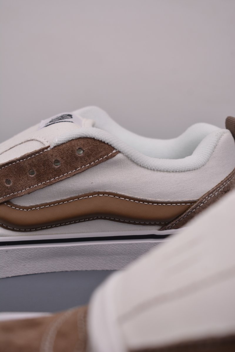 Vans Classics Knu Skool 'White / Brown' view
