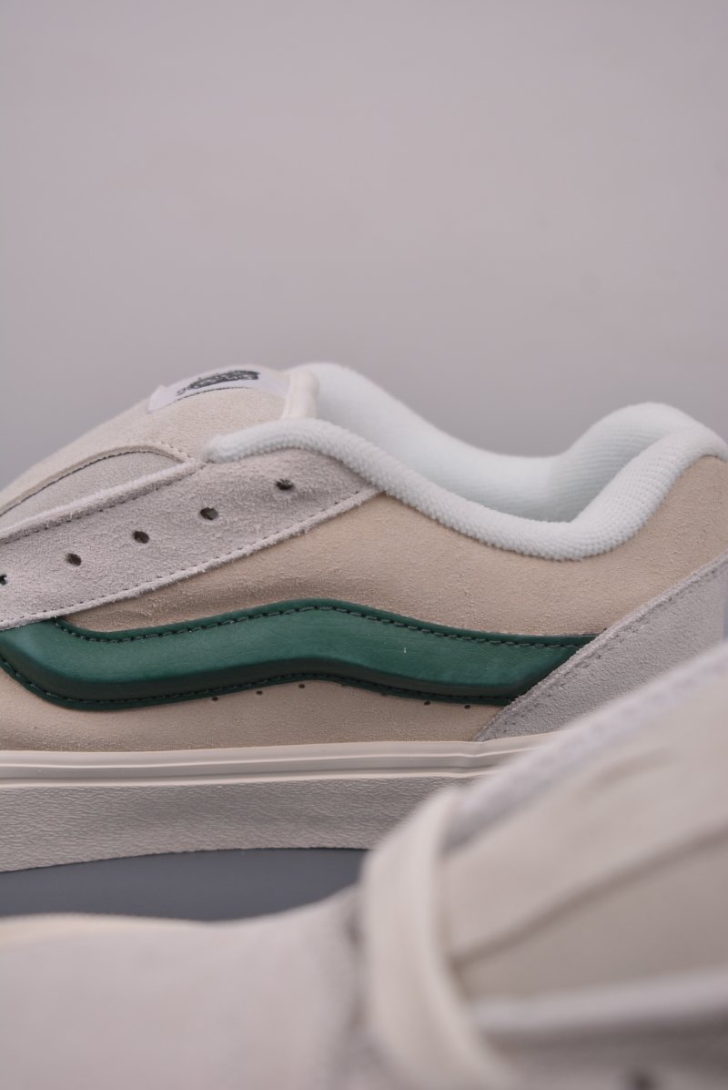 Vans Classics Knu Skool 'Grey / Green' view