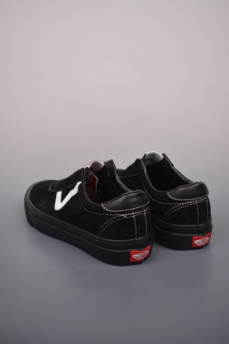 Vans Epoch Sport Style 37 Vault 'Black / White' view