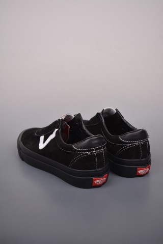Vans Epoch Sport Style 37 Vault 'Black / White' view 2