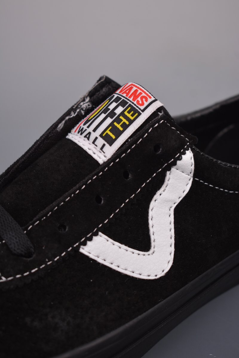 Vans Epoch Sport Style 37 Vault 'Black / White' view