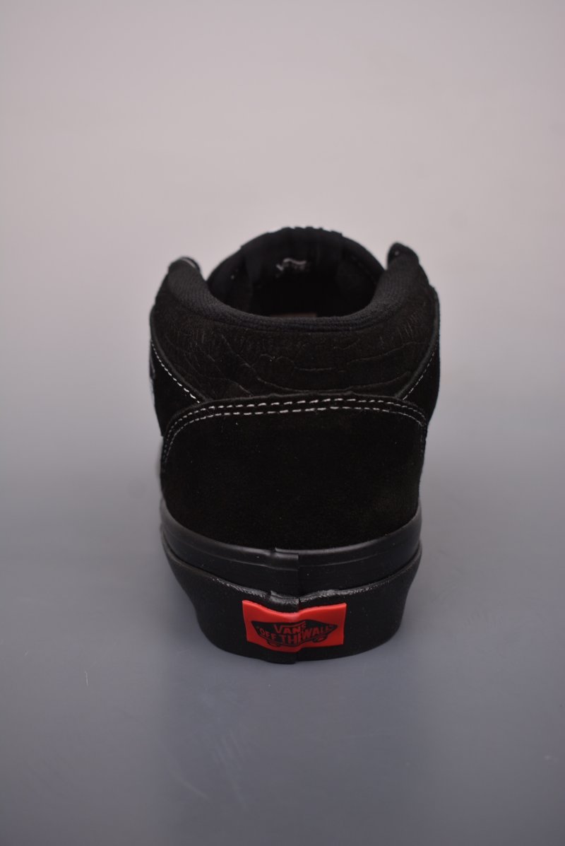 Vans Half Cab 33 DX 'Black' view