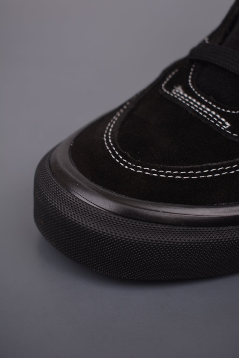 Vans Half Cab 33 DX 'Black' view