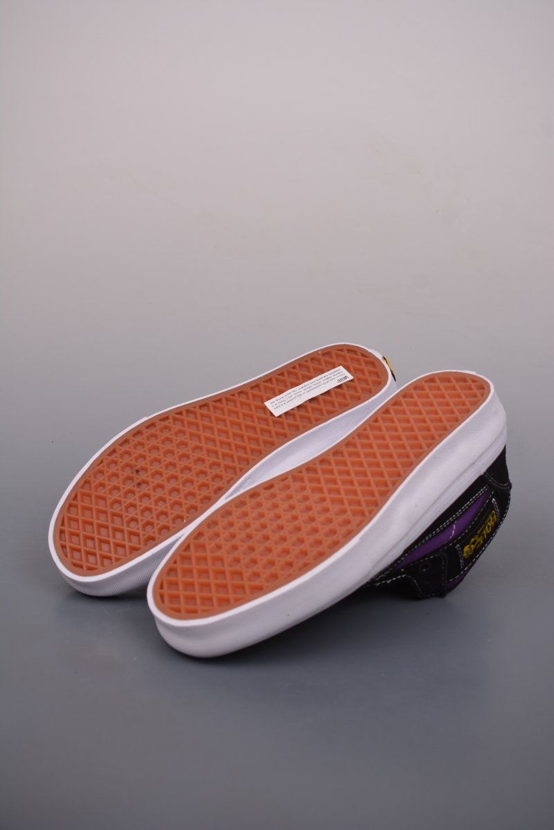 Vans Half Cab Pro Skate 'Black / Purple' view
