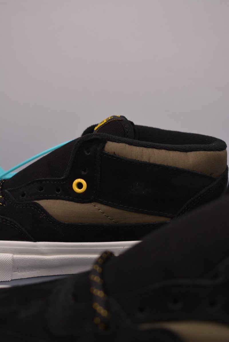 Vans Half Cab Pro Skate 'Black / Green' view