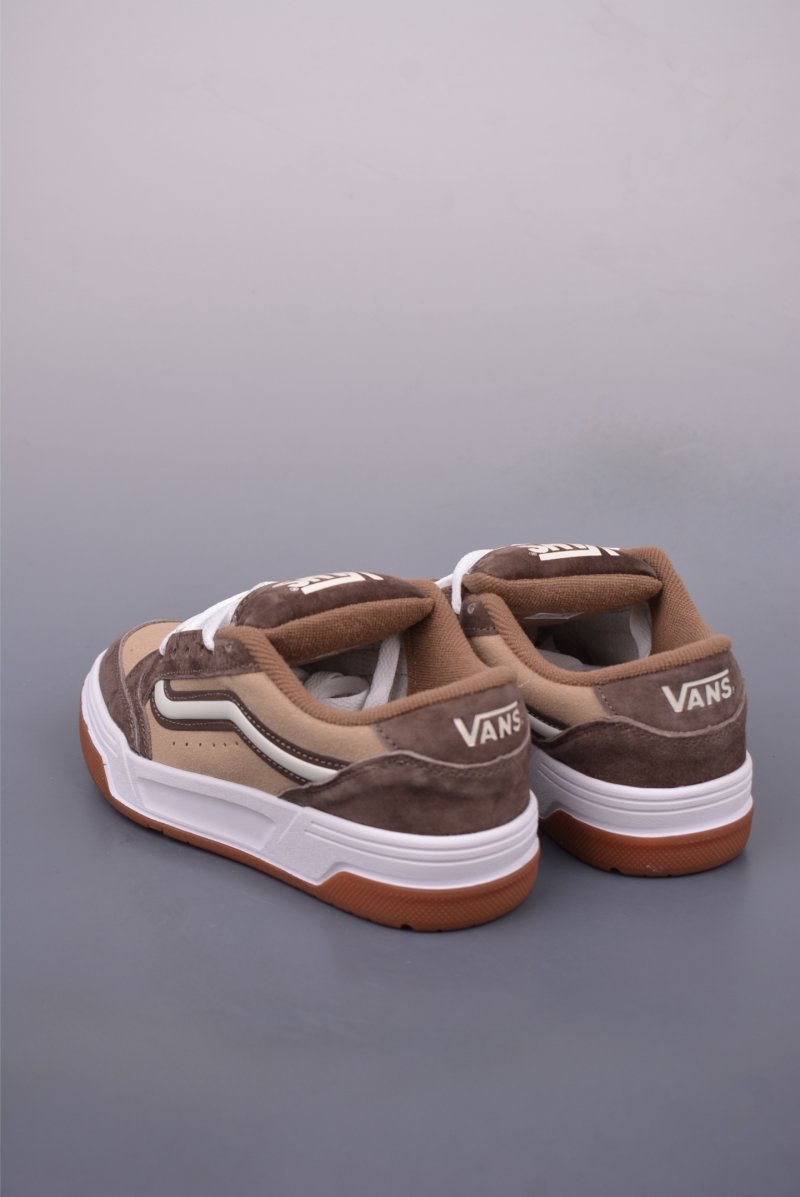 Vans Hylane Upland view