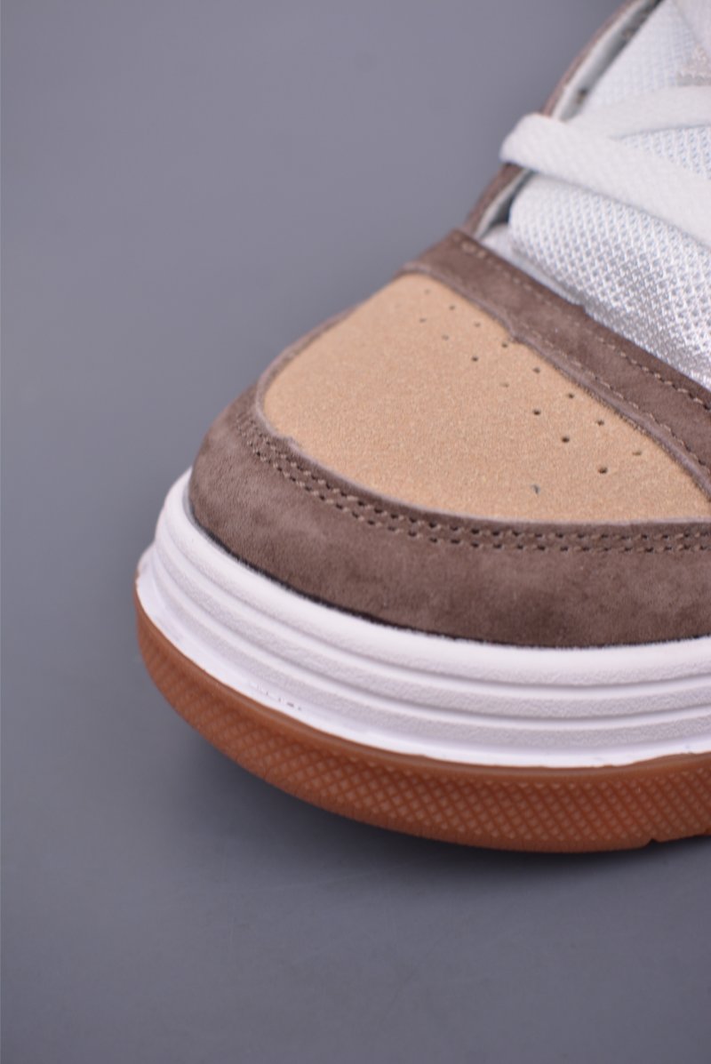 Vans Hylane Upland view