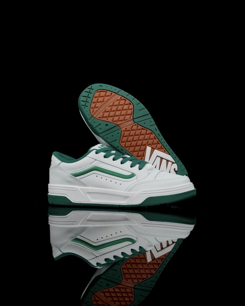 Vans Hylane Upland view