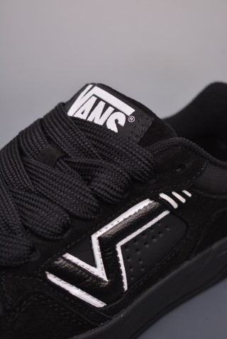 Vans Hylane Upland 'Black' view 7