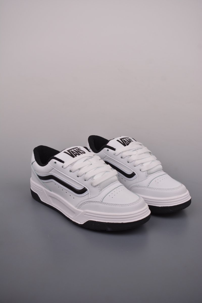 Vans Hylane Upland 'Black / White'