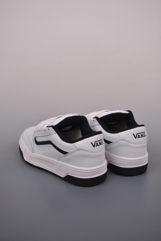 Vans Hylane Upland 'Black / White' view 2